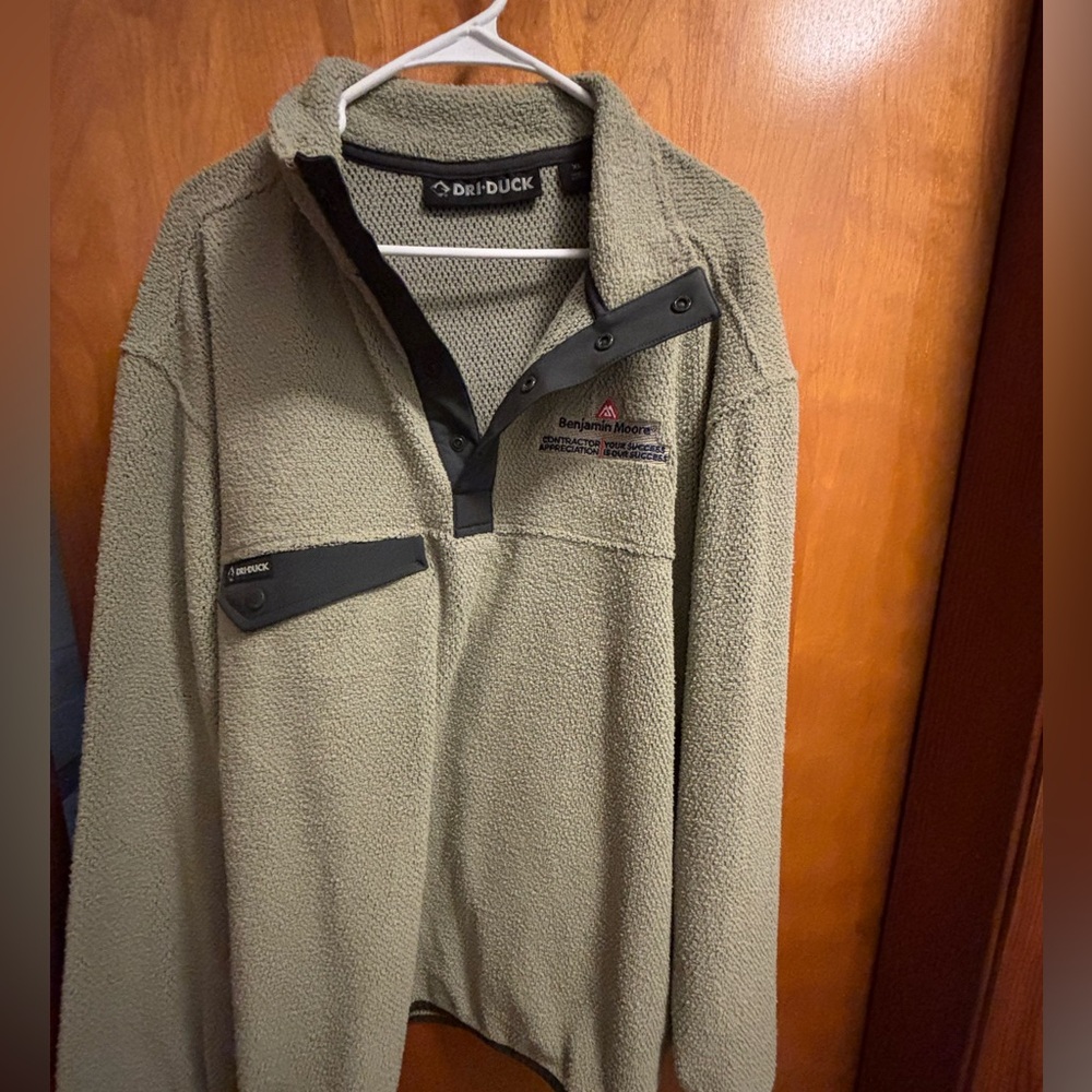 XL Unisex 1/4 button up Benjamin Moore soft sweater